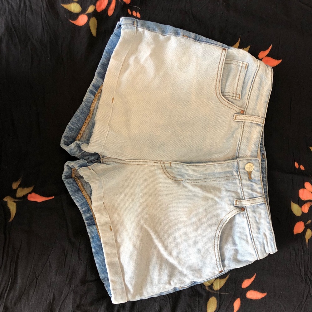 PacSun multi-wash mom shorts